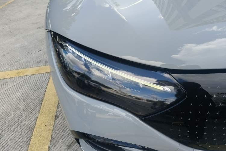 Used Mercedes-Benz EQE 2022 350 Luxury Edition Right Front Headlight