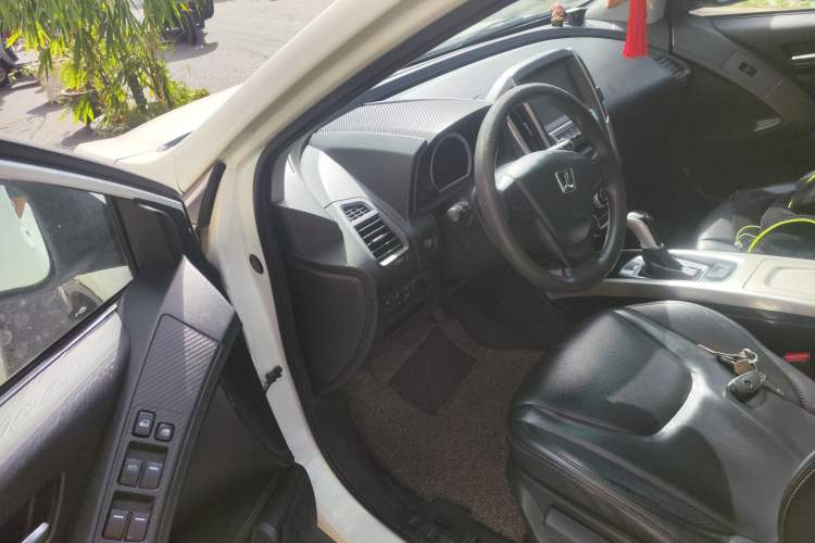 Used Luxgen U6 SUV 2016 1.8T Style Value Model
