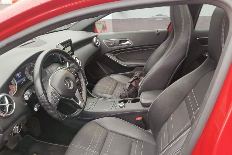 Used Mercedes-Benz A-Class 2013 A 200 Urban Edition Left Front Seat
