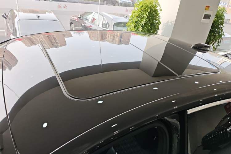 Used Hongqi H9 2020 2.0T Smart Connect Flagship Edition
