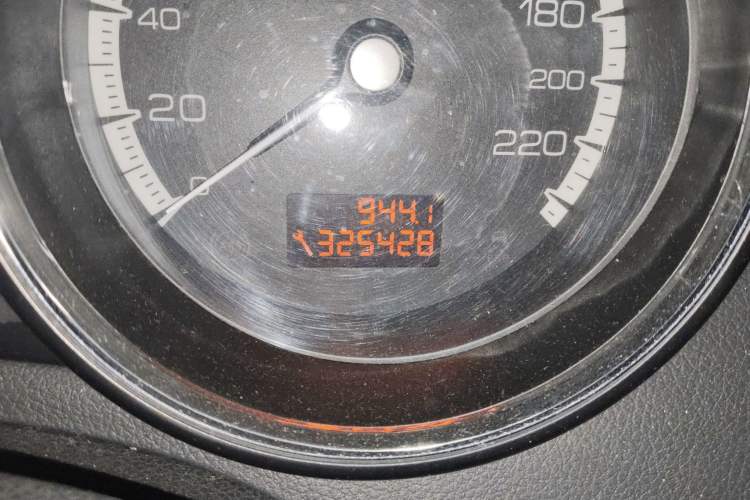 Used Peugeot 408 2011 1.6L Automatic Comfort Edition