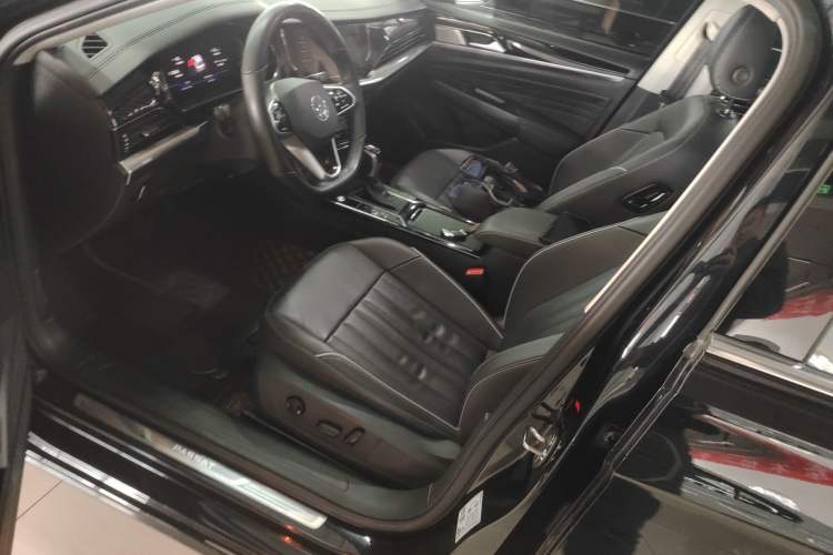 Used Volkswagen Passat 2023 330TSI Elite Edition
