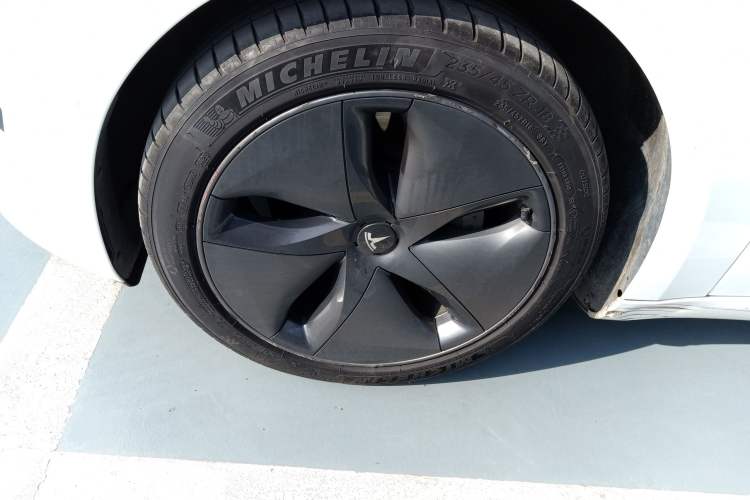 Used Tesla Model 3 2020 Revised Version Standard Range Rear-Wheel Drive – Upgraded Edition
