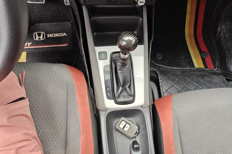 Used Honda LIFE 2021 1.5L CVT SPORT Heartbeat Edition Gear Lever