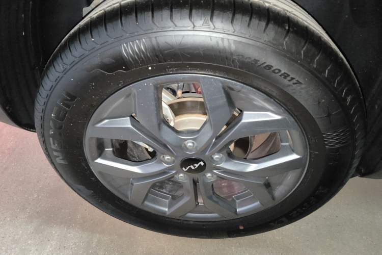 Used Kia Seltos 2023 1.5L CVT Luxury Edition Right Rear Wheel Hub