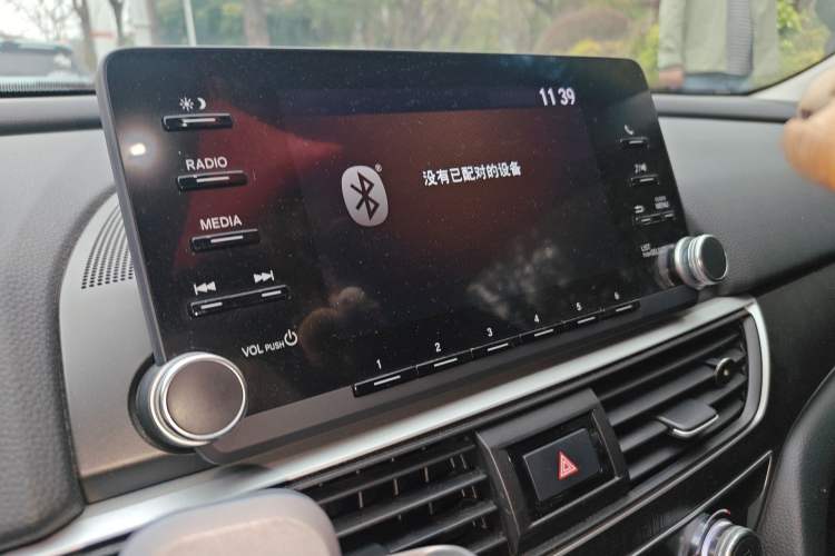 Used Honda Accord 2018 230TURBO Comfort Edition China VI Emission Standard Audio And AC Panel