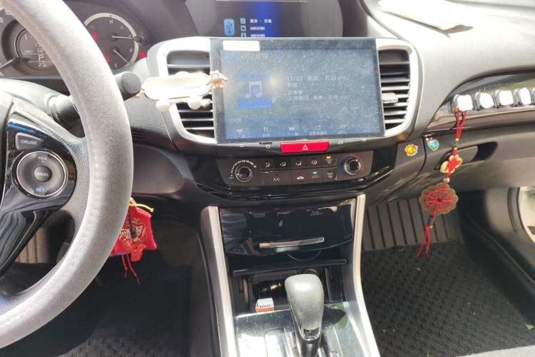 Used Honda Accord 2016 2.0L Comfort Edition
