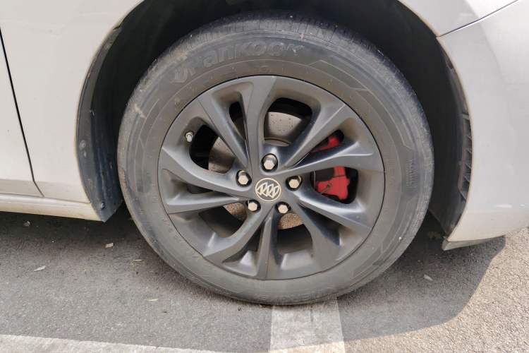 Used Buick Verano 2023 Pro GS Hunter Wind Edition