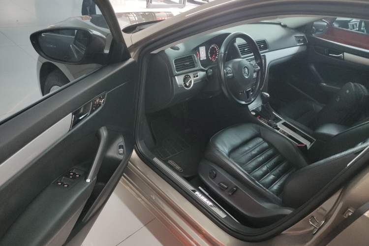 Used Volkswagen Passat 2014 1.8TSI DSG Prestige Edition