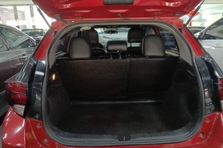 Used Toyota YARiS L Zhi Xuan 2020 X-Trail X 1.5L CVT Leading Edition
