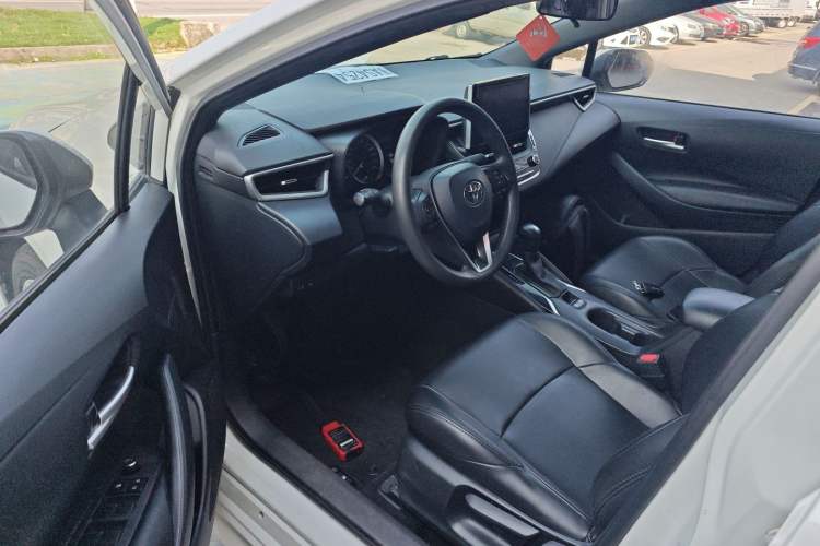 Used Toyota Levin 2019 185T CVT Luxury Edition China VI Standard
