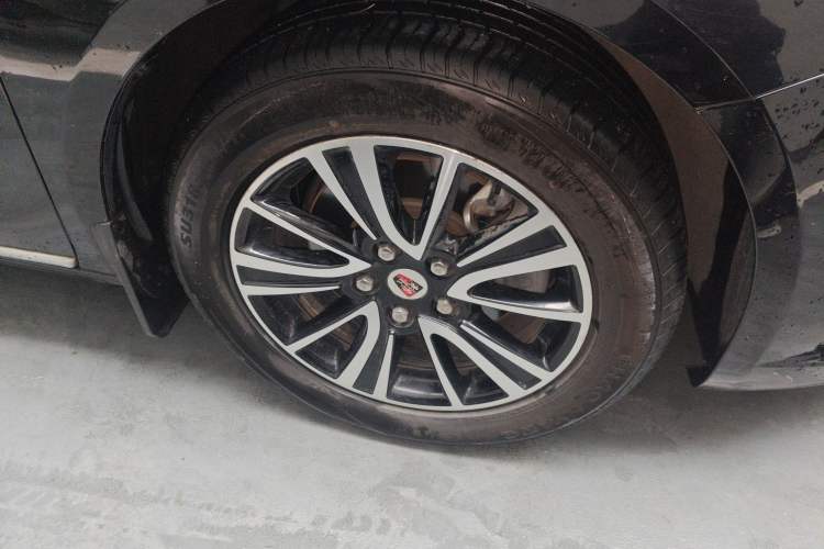 Used Roewe e950 2017 50T Hybrid Connected Executive Edition