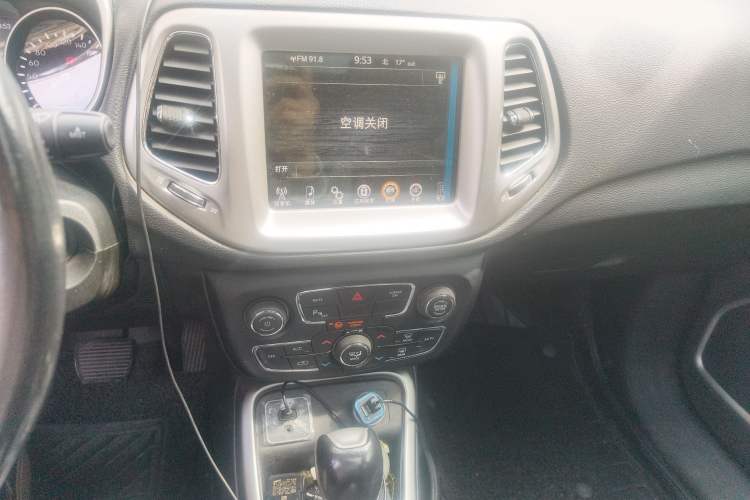 Used Jeep Compass 2017 200T Automatic Family Edition