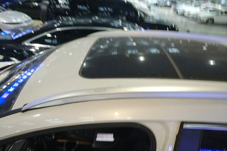 Used Honda CR-V 2019 Brilliant Edition Plus 240TURBO CVT Two-Wheel Drive Fashion Version China VI Emission Standard Roof