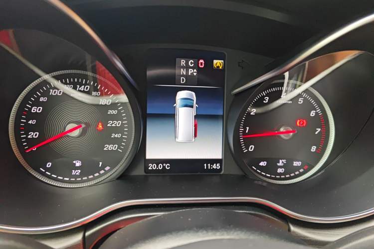 Used Mercedes-Benz V-Class  Instrument Cluster