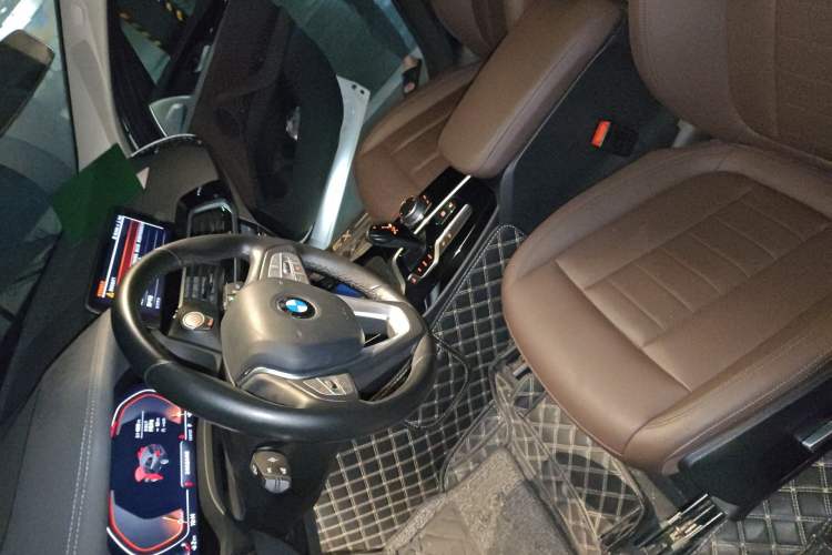 Used BMW X3 2020 xDrive25i Luxury Package Left Front Seat