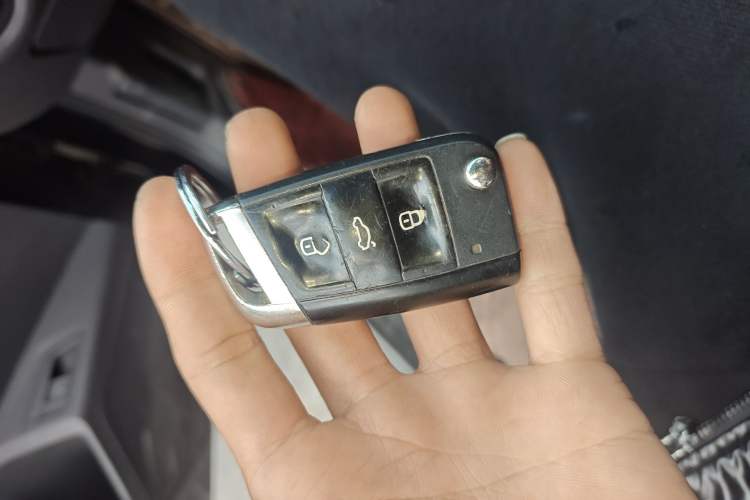 Used Volkswagen Passat 2017 330TSI DSG Luxury Edition
