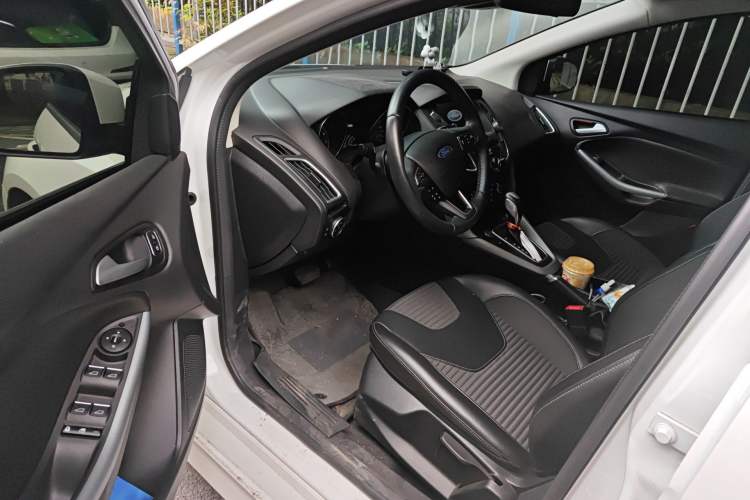 Used Ford Focus 2017 Hatchback EcoBoost 180 Automatic Sport Model