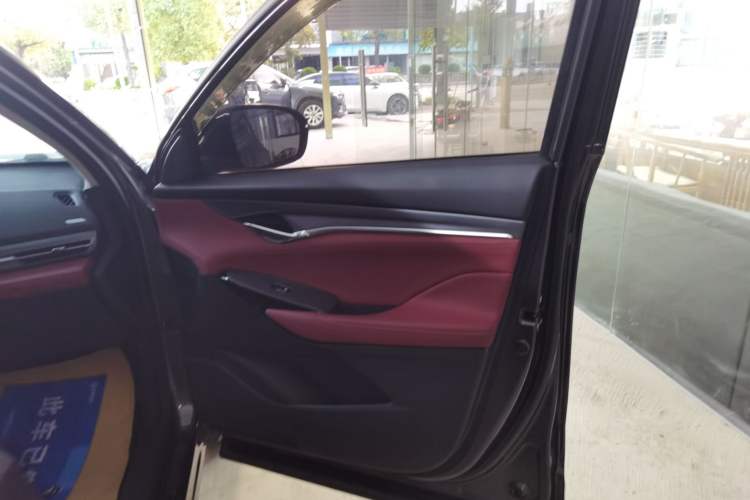 Used CHANGAN CS75 PLUS 2022 2.0T Automatic Pilot Version Interior 5