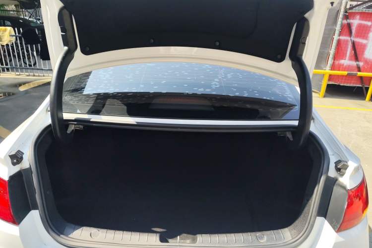 Used Geely Auto Emgrand GL 2020 1.4T CVT Luxury Model
