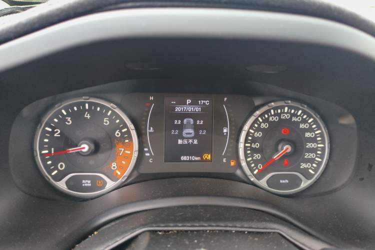Used Jeep Renegade 2017 180T Automatic Jingneng Edition Instrument Cluster