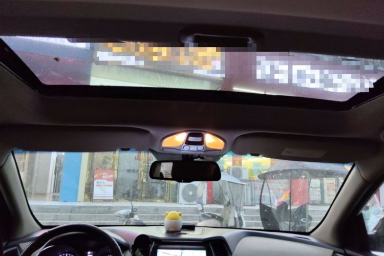 Used Hyundai Santa Fe 2013 2.4L Automatic 4x4 Smart Version Headliner