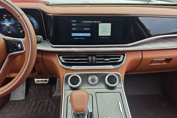 Used Hongqi H9 2022 2.0T Smart Connect Flagship Edition Audio And AC Panel