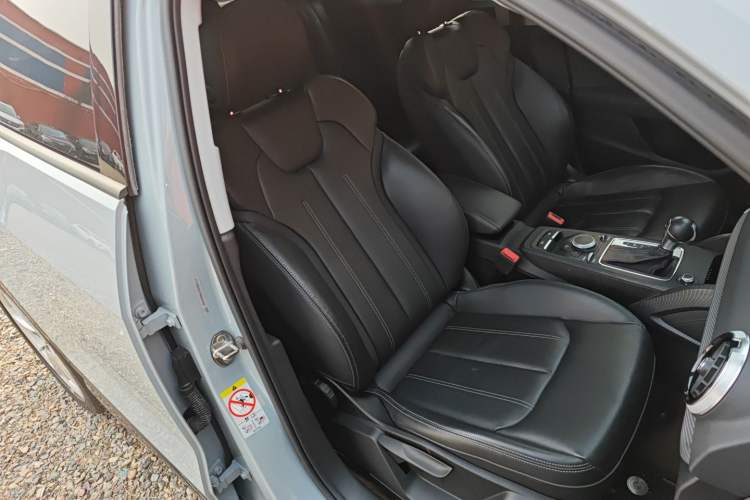 Used Audi Q2L 2022 35 TFSI Advanced Style Edition
