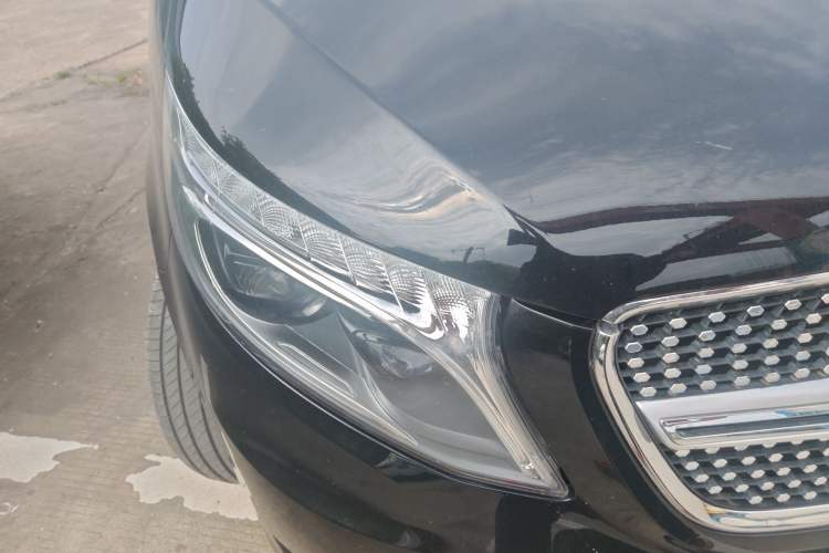 Used Mercedes-Benz Vito 2018 2.0T Business Version China V Emission Standard Right Front Headlight