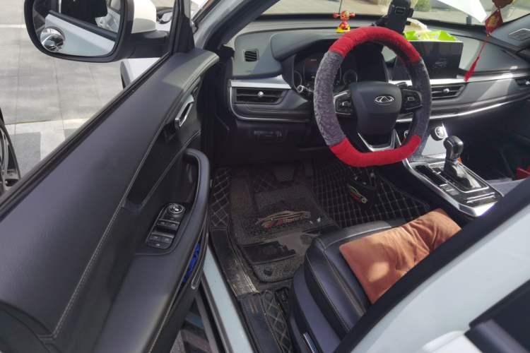 Used Chery Tiggo 8 2019 1.5 TCI Automatic Elite Model Driver Seat