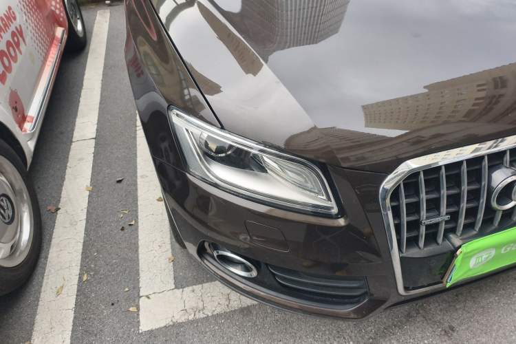 Used Audi Q5 2013 40 TFSI Technology Edition Right Front Headlight