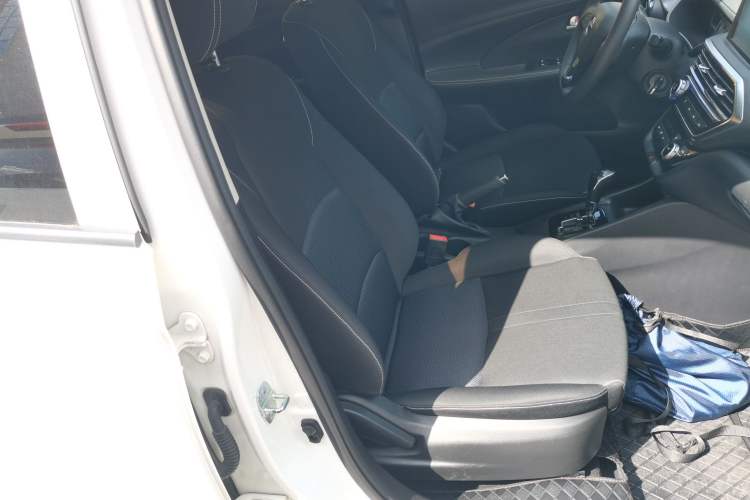 Used CHANGAN Alsvin 2019 1.5L DCT Comfort Model China VI Standard Right Front Seat