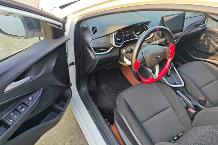 Used Chevrolet Cavalier 2020 Redline 325T Automatic Xinshang Edition China VI Standard
