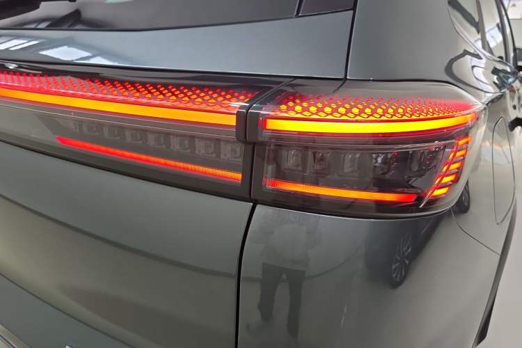 Used Chery Fengyun T8 2025 1.5T 130km Deluxe Version 5 Seats