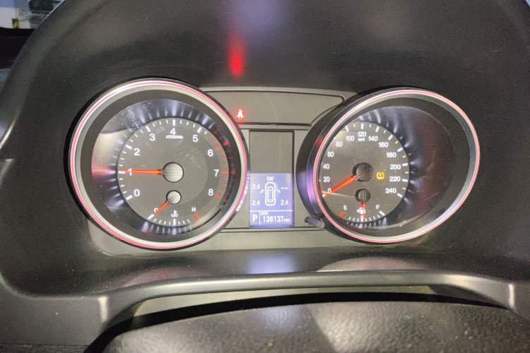 Used Haval H6 2015 Sport Edition 1.5T Automatic Two-Wheel Drive Luxury Model
