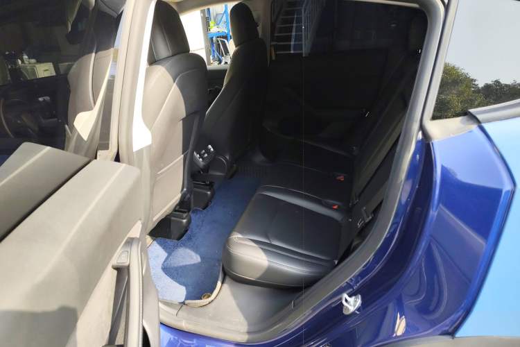 Used Tesla Model Y 2022 Rear-Wheel-Drive Version