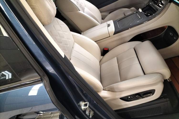 Used GAC Trumpchi Xiangwang M8 2025 Kunkun Series Ultra First-Class Cabin Right Front Seat