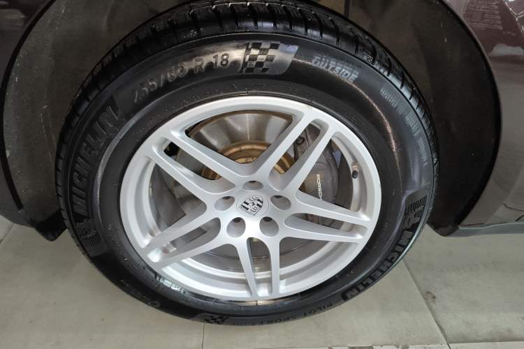 Used Porsche Macan 2017 Macan 2.0T
