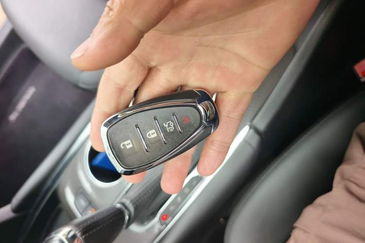 Used Chevrolet Malibu XL 2017 1.5T Automatic Ruichi Edition Vehicle Key