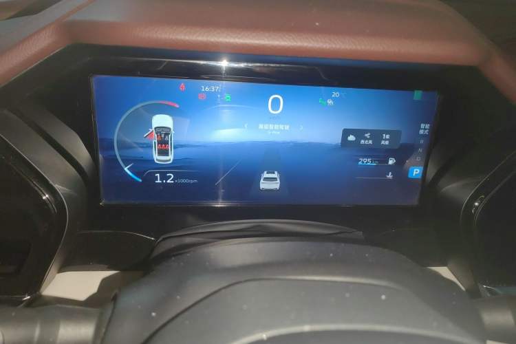 Used Geely Auto Monjaro L 2021 2.0TD DCT EVO Two-Wheel Drive Smart Luxury Version
