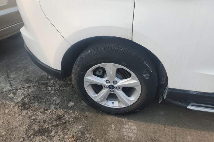 Used Ford Edge 2015 2.0T GTDi Two-Wheel-Drive Elite Edition