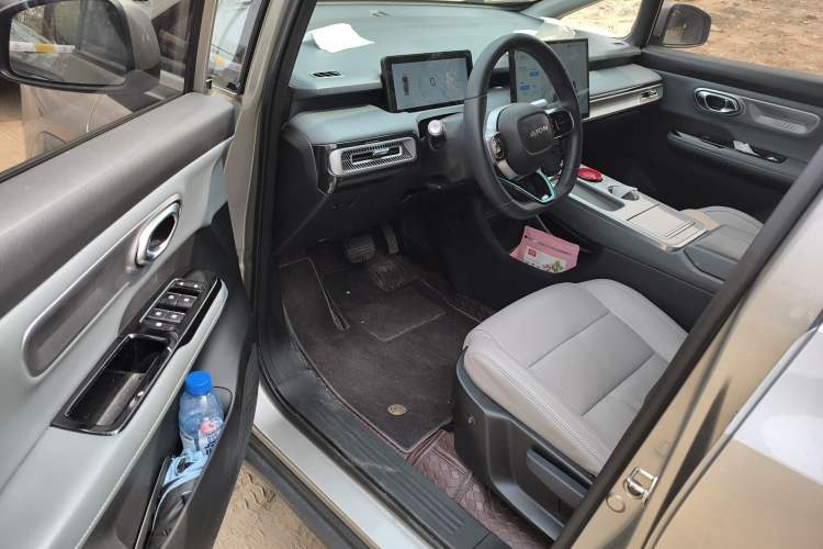 Used AION Y 2023 Younger Driver Seat