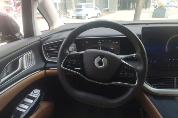 Used Denza D9 2024 DM-i 980 Four-Wheel Drive Prestige Model