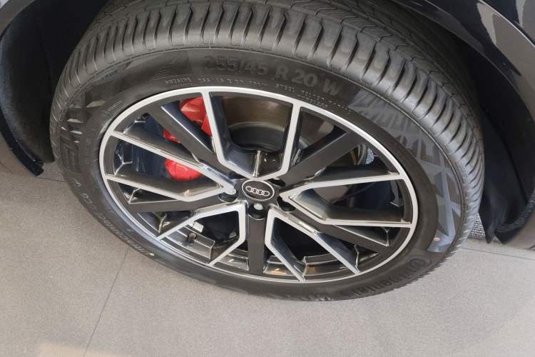 Used Audi Q5L 2024 45 TFSI Luxury Dynamic Model Right Front Wheel Hub