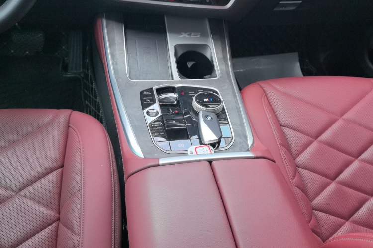 Used BMW X5 2023 xDrive 30Li Luxury M Sport Night Edition Package
