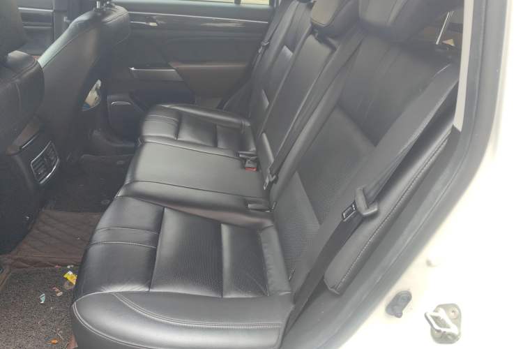 Used GAC Trumpchi GS7 2017 320T Two-Wheel-Drive Luxury Smart Connectivity Model