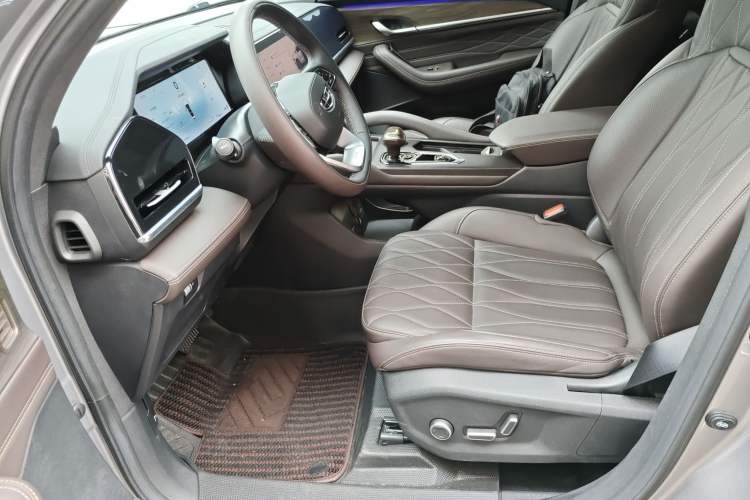 Used Geely Auto Monjaro L 2025 2.0TD Automatic Xingyun Version