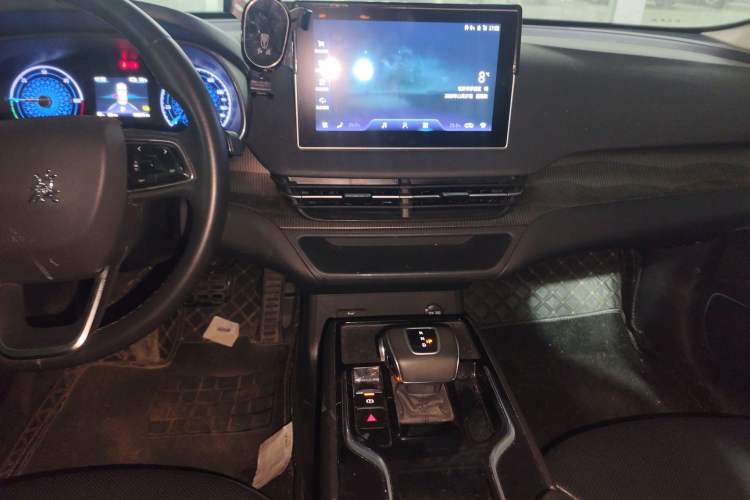 Used Hongqi E-QM5 2023 Revised Version Basic Travel Edition
