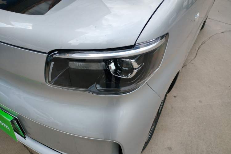 Used Wuling Zhiguang New Energy 2025 Comfort Model Left Front Headlight