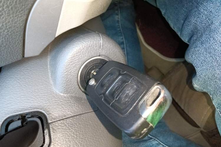 Used Geely Auto Classic Emgrand 2013 Sedan 1.8L Manual Elite CNG Model
